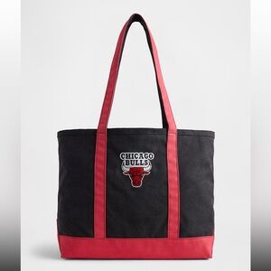 GAP X NBA Chicago Bulls Logo Tote Bag